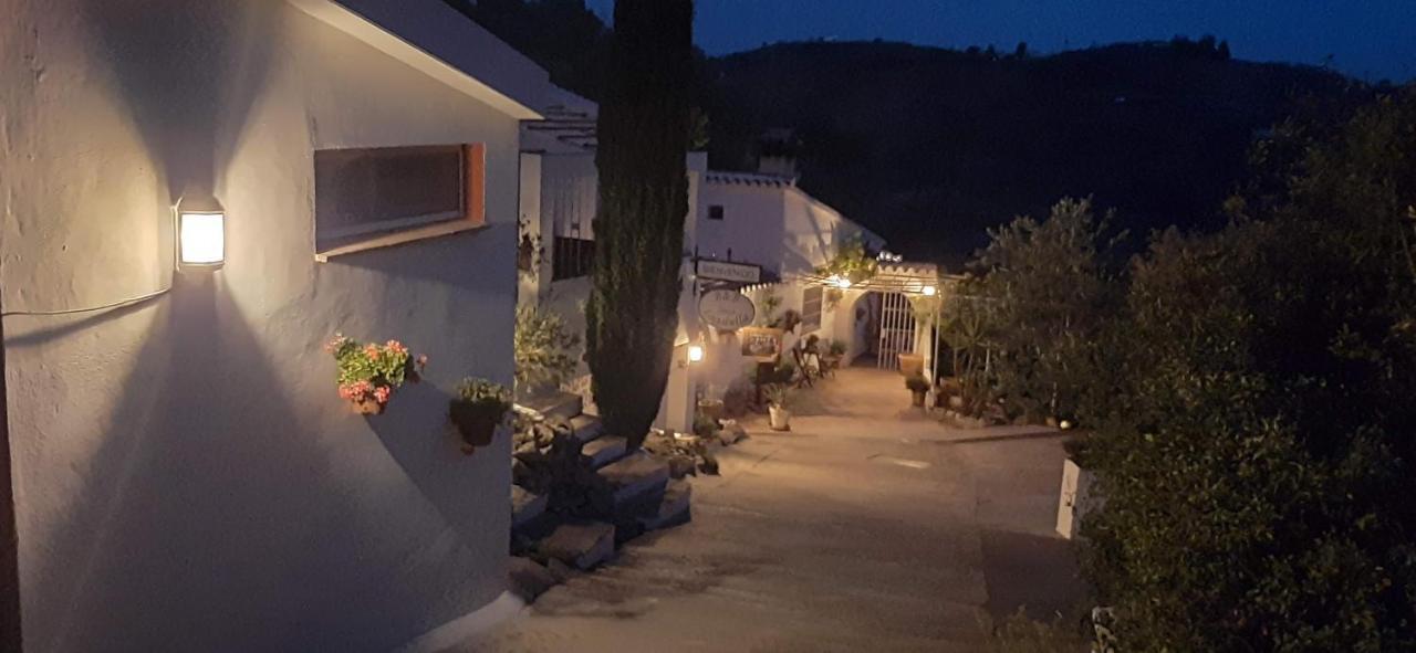 Sedella Bed And Breakfast Lagabella מראה חיצוני תמונה